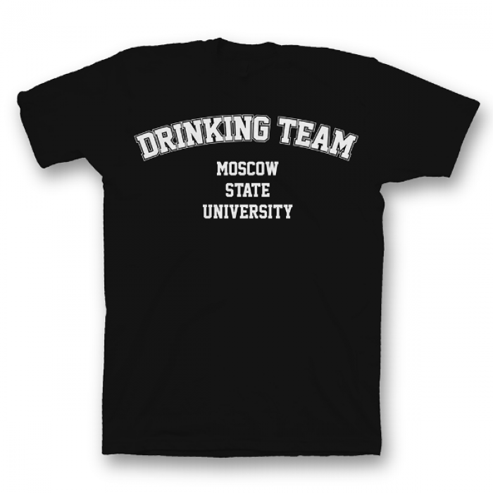 Прикольная футболка с принтом "Moscow State University DRINKING TEAM"